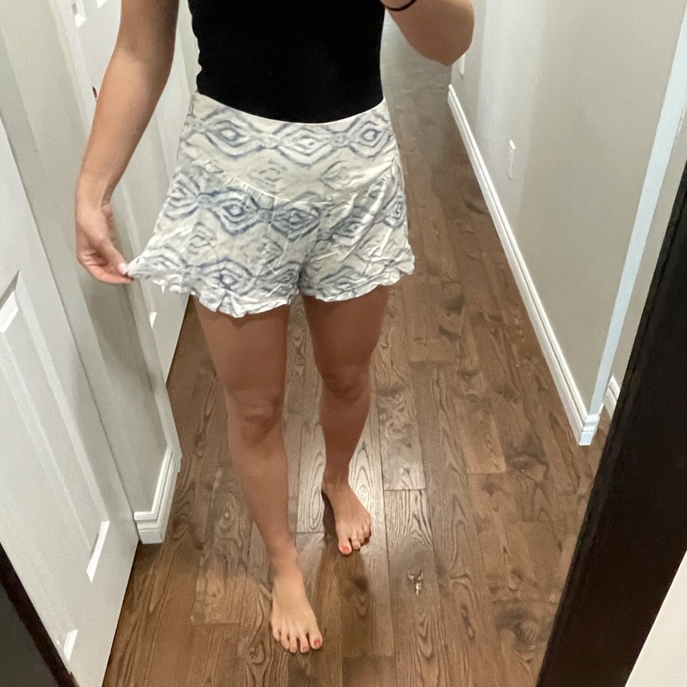 White ruffle shorts